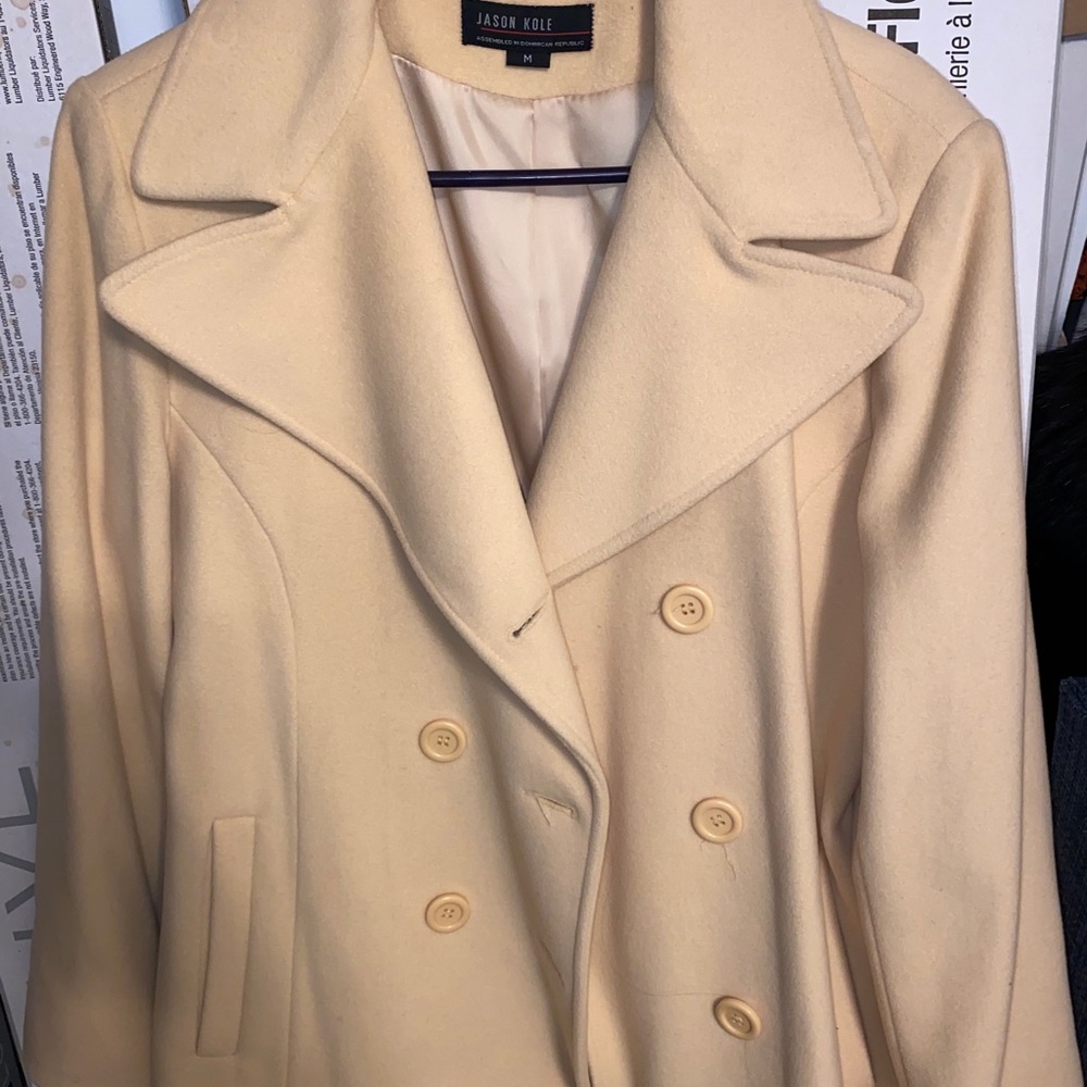 Butter cream winter jacket